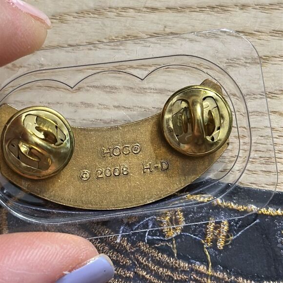 New Harley Davidson Owners 30 Years Of HOG Patch & Pin 1983-2013 - Picture 13 of 16